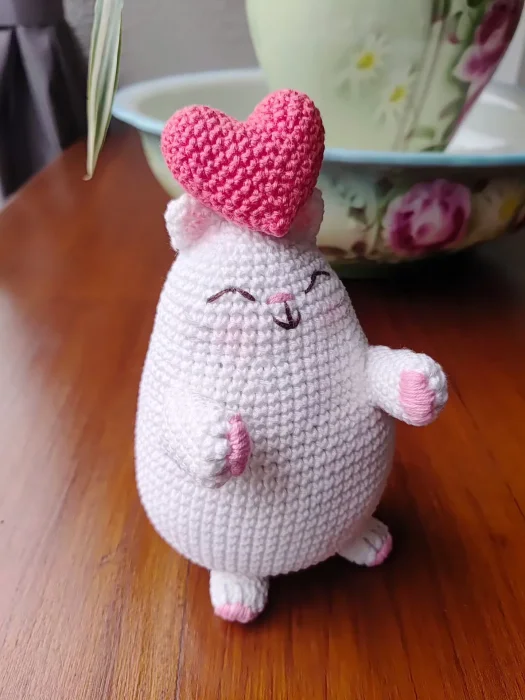 Gatinho gordo com coração - Imagem 3